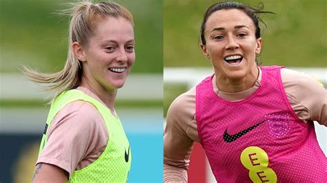 lucy bronze keira walsh split|keira walsh and laura feiersinger.